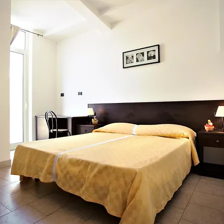 Hotel Marabel