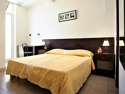 Marabel Hotel 3*