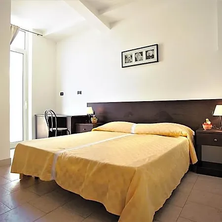 Hotel Marabel