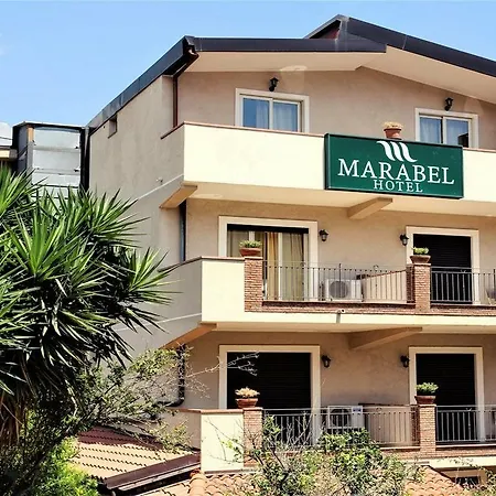 Marabel فندق SantʼAlessio Siculo