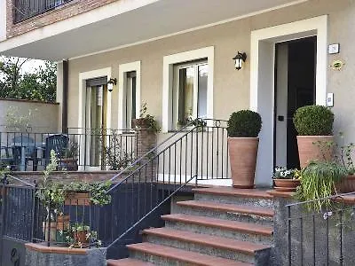 マラベル