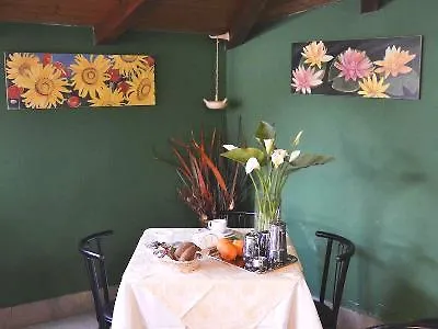 玛拉贝尔酒店 3*